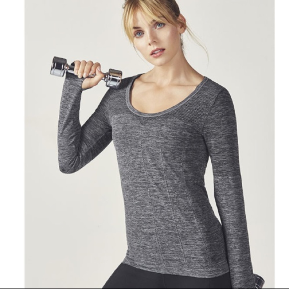 NWT Fabletics Delta Long Sleeve in heathered gray